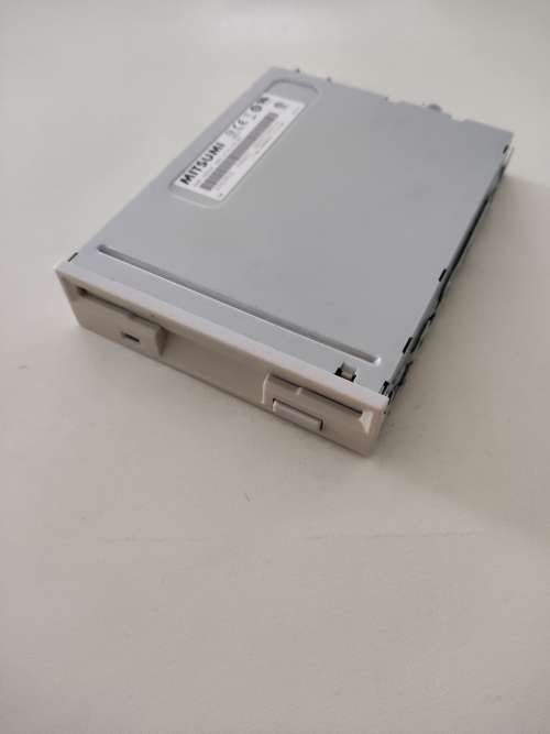 Bage/White Mitsumi Floppy Disk Drive **Working**Low Shipping**Free Floppy cable