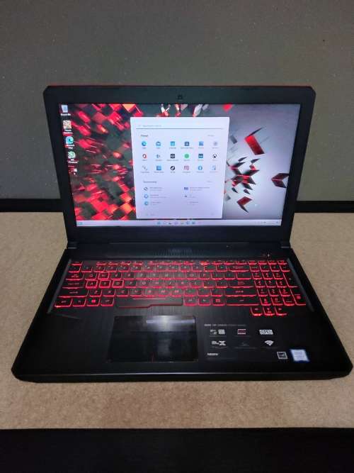 Asus TUF Gaming Laptop**6 Core i7**4GB Nvidia GTX1050ti Graphics**16GB Ram**