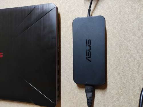 Asus TUF Gaming Laptop**6 Core i7**4GB Nvidia GTX1050ti Graphics**16GB Ram**