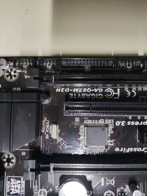 i7 4790**Gigabyte Q87M Motherboard**Evercool CPU Cooler**4GB Ram**