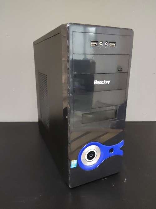 Gaming PC**8GB Ram**Core i5**Nvidia GTX550ti**585w Gigabyte PSU**Gigabyte Gaming Board