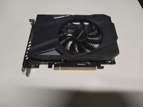 Gigabyte GTX1650 Super  4GB GDDR6 Graphics card**Looks Great**