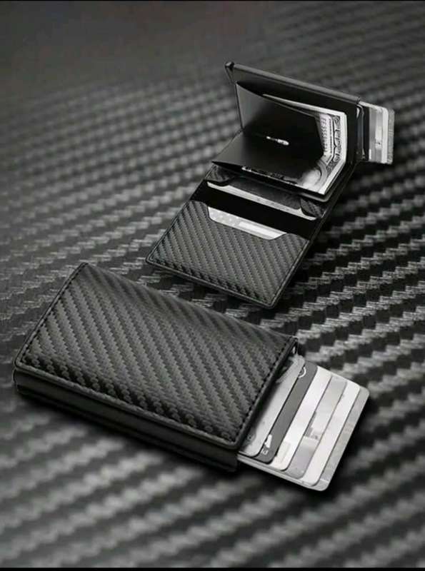 Exceptional wallet for men