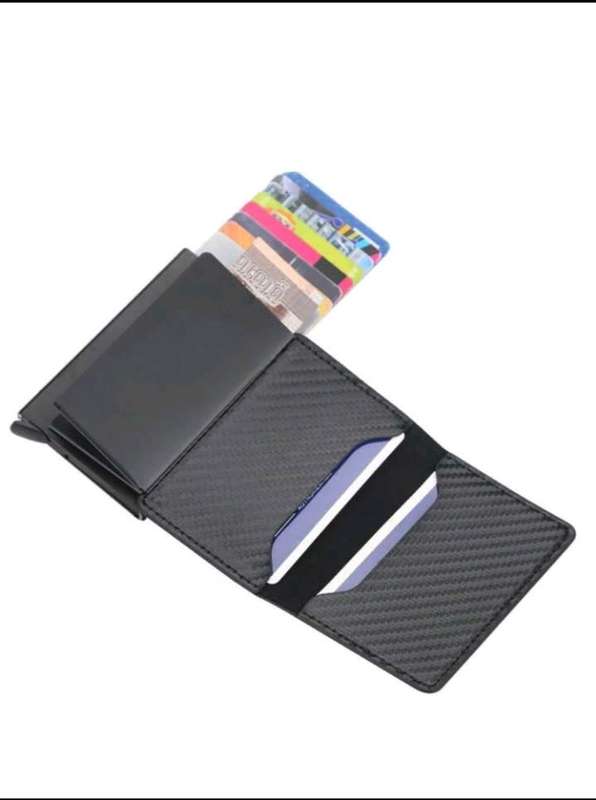 Exceptional wallet for men