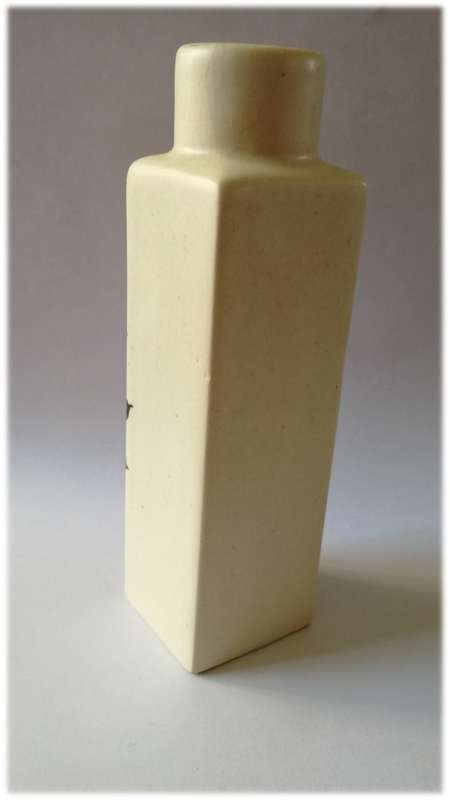 Flower Vase  -  Crescent Potteries - Smooth texture