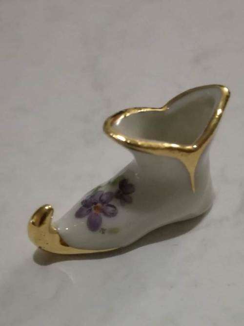 Limoges - Miniature elf shoe - blue/purple flowers