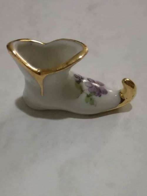 Limoges - Miniature elf shoe - blue/purple flowers
