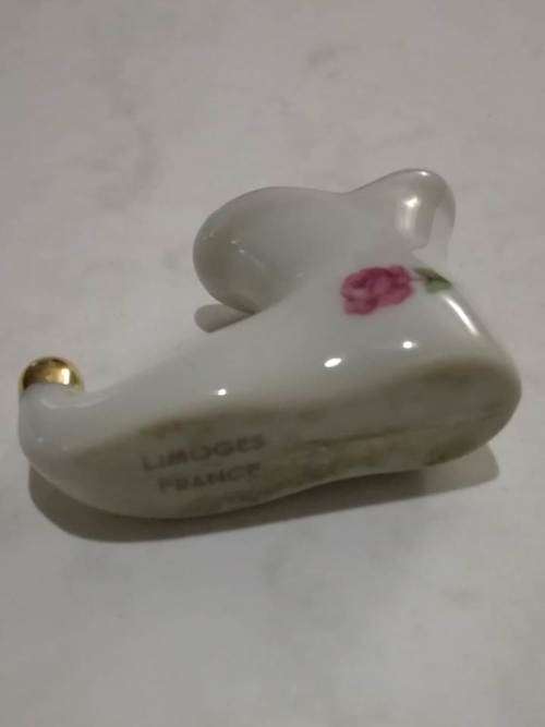 Limoges - Miniature elf shoe - flowers