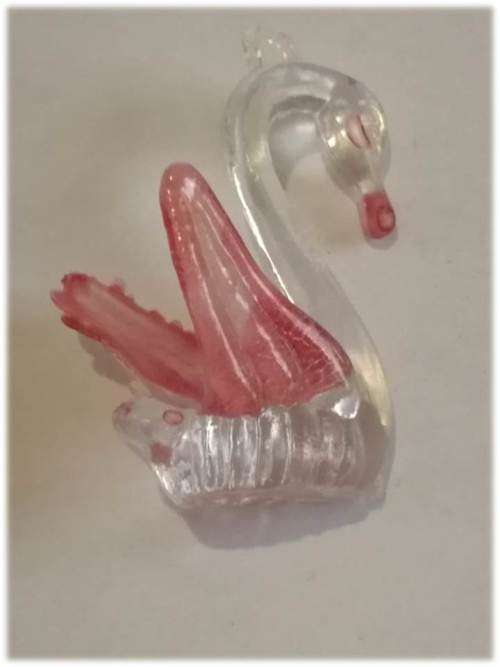Plastic swan pendant