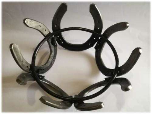 Libero 5 Horseshoe ornamental flower pot/salad bowl holder