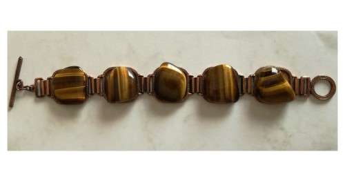 5 Stone tiger`s eye bracelet