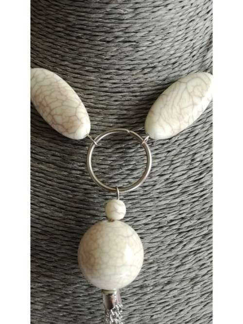 Beige Striped Stones Nekclace