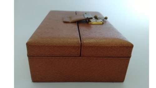 Vintage jewellery box
