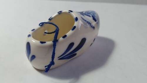 Miniature clog