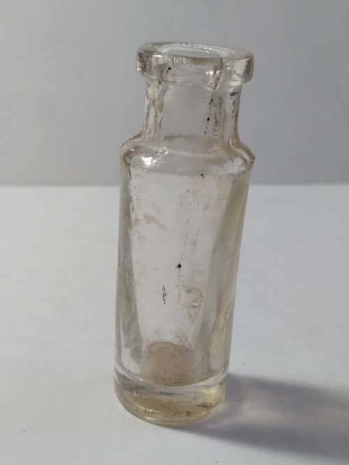 Miniature glass bottle
