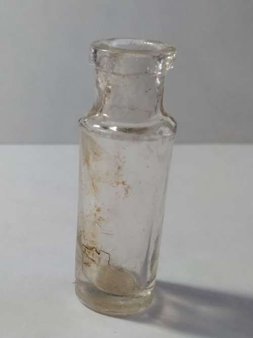 Miniature glass bottle