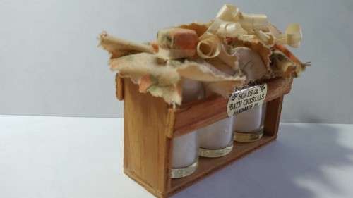 Miniature bath crystal set