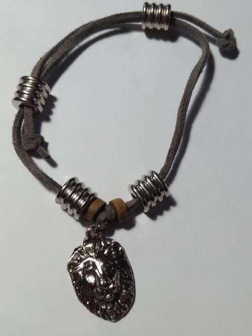 Adjustable leather pewter bracelet  -  Lion