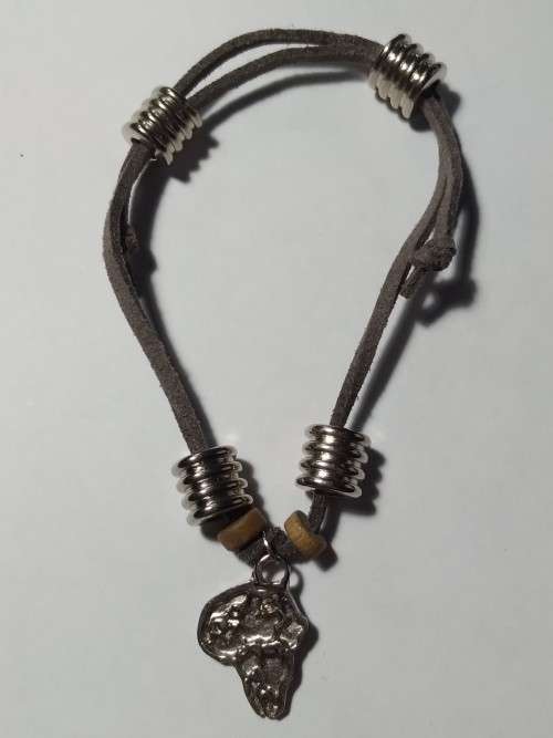 Adjustable leather pewter bracelet -  Africa