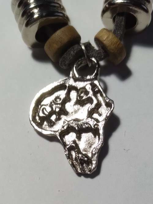 Adjustable leather pewter bracelet -  Africa