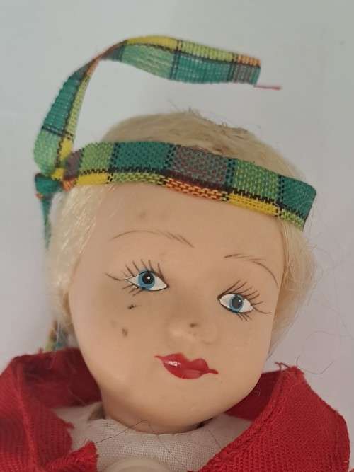 Porcelain dolls of the world - Finland