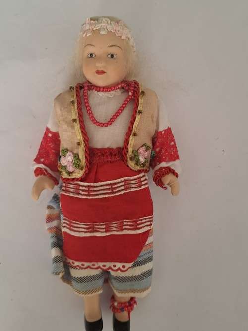 Porcelain dolls of the world - Ukraine