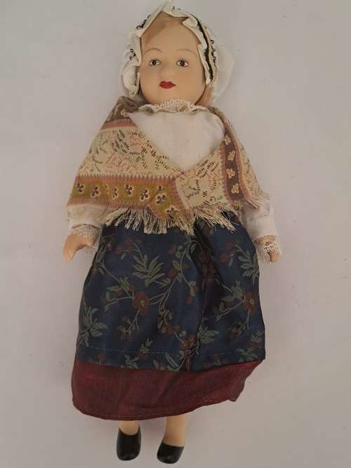 Porcelain dolls of the world - Slovenia