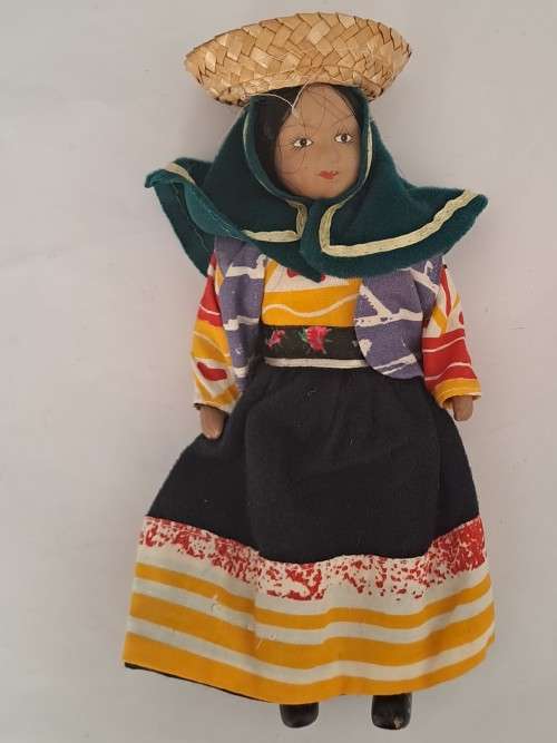 Porcelain dolls of the world - Peru