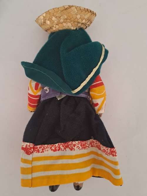 Porcelain dolls of the world - Peru