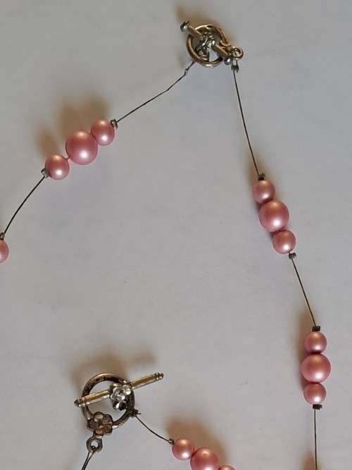 2 Piece - pink beads necklace & bracelet