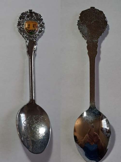Vintage souvenir spoon -Graskop