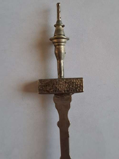 Vintage souvenir spoon - Skytower - New Zealand -  silver plated (?)