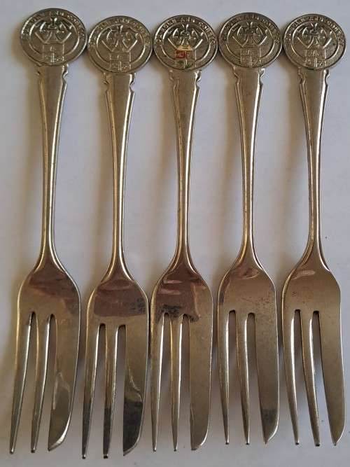 WW1 Propaganda effort vintage souvenir - Set of 5 x dessert fork - ` For fome and country` -
