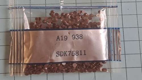 Diamond dot beads  -  A19 938 -Brown-ish