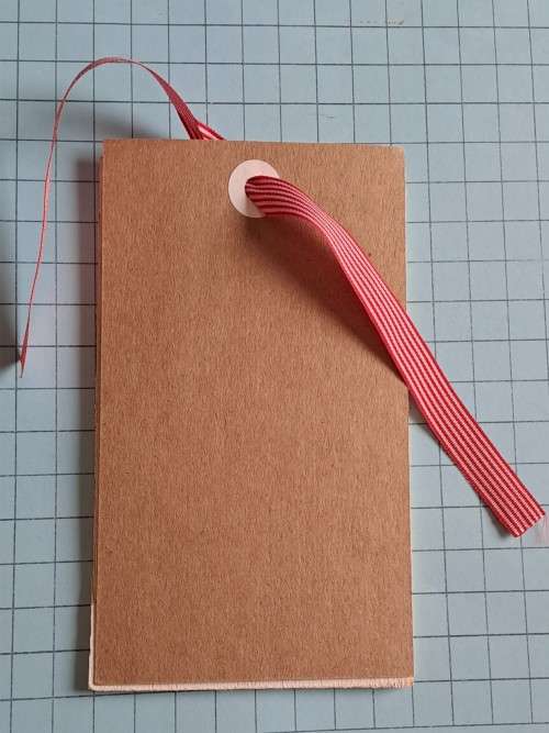 Wooden Christmas tag/decoration with message - +/- 12cm