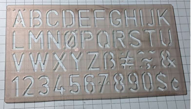 Alpha-numerical stencil - +/- 19.5cm x 11cm