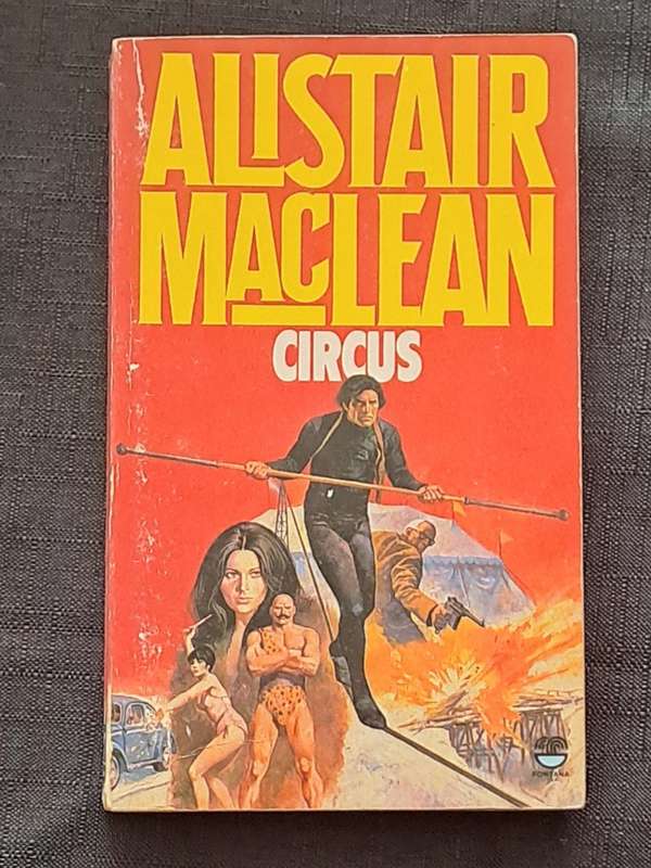 Alistair Maclean -  Circus -  paperback/softcover  -  Pages 191
