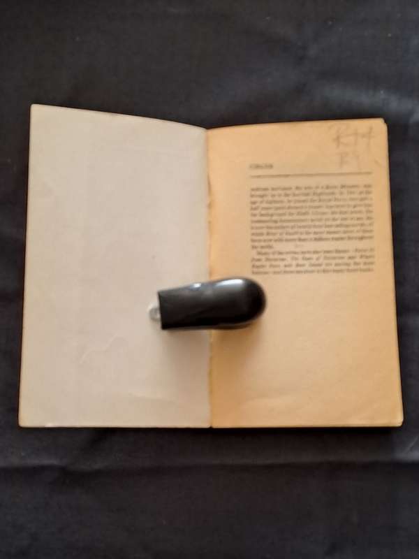 Alistair Maclean -  Circus -  paperback/softcover  -  Pages 191