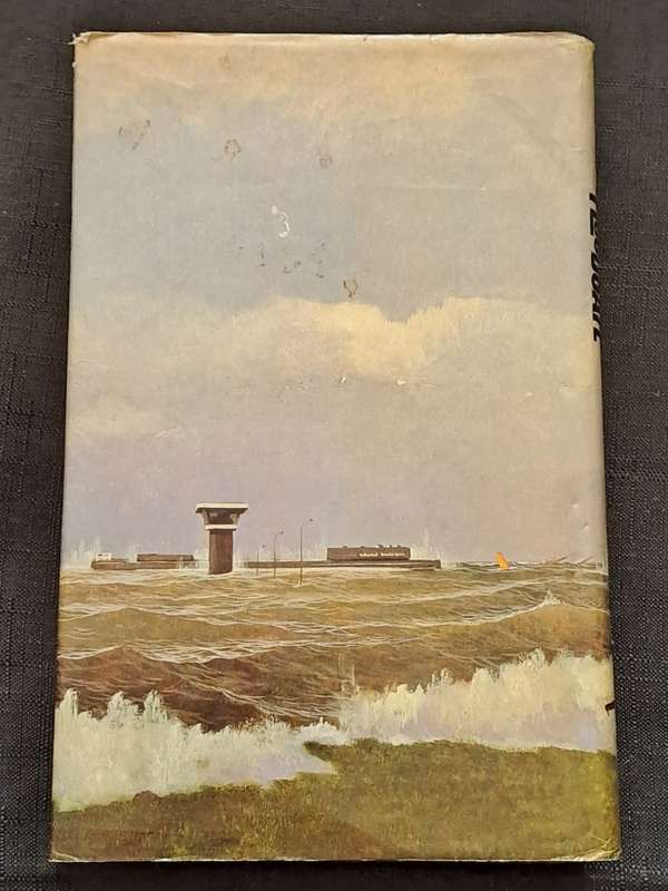 Alistair Maclean - FloodGate -  cardcover + dustcover - pages 315