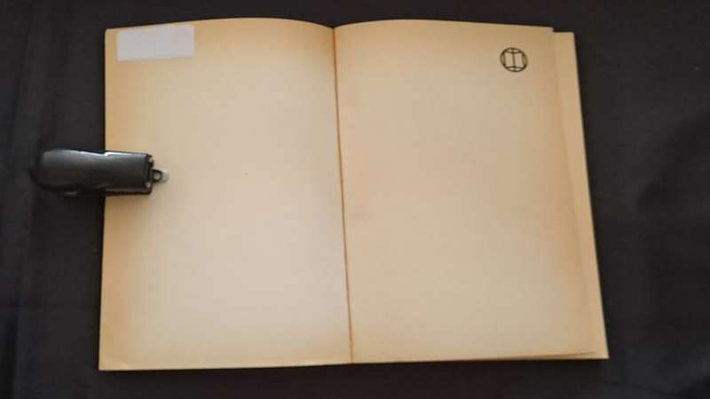 Chris Pottas & Louise Niewmeijer -  Onderhandeling - `n Fyn kuns - paperback/softcover - pages  134