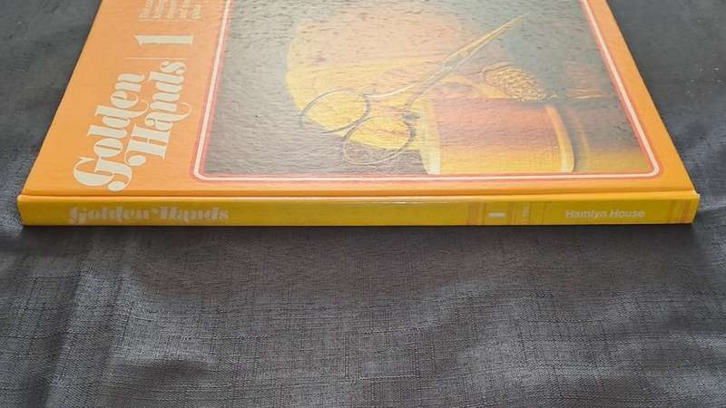 Golden Hands -  Volume 1