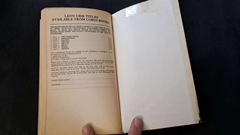 Leon Uris - Mitla pass - paperback/softcover - pages  480