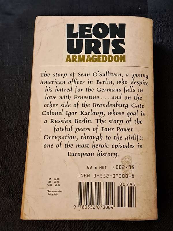 Leon Uris - Armageddon - paperback/softcover - pages  603
