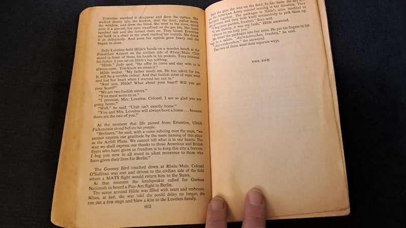 Leon Uris - Armageddon - paperback/softcover - pages  603