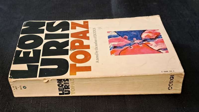 Leon Uris - Topaz - paperback/softcover -  Pages 405