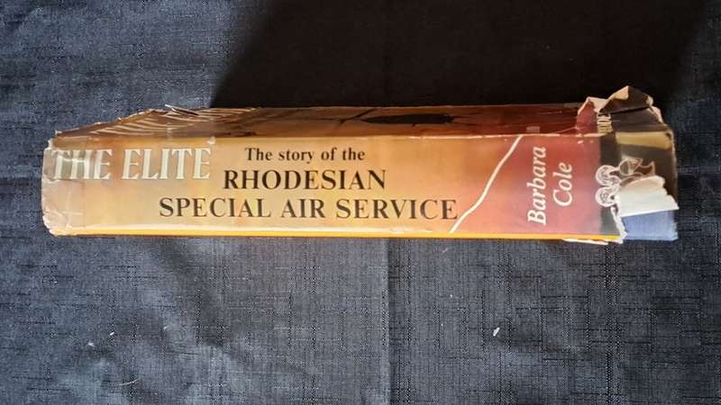 Barbara Cole - The elite: The story of the Rhodesian Special Air Service -  hardcover + dustcover -