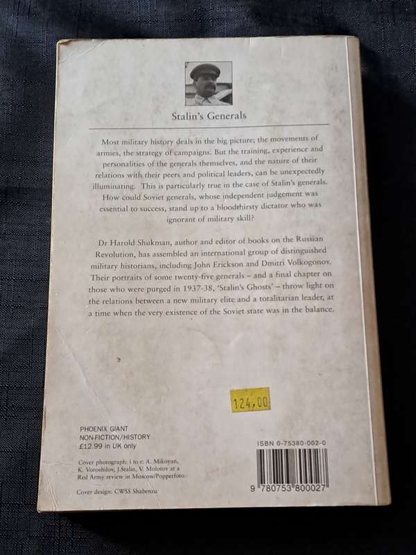 Harold Shukman (Editor)  - Stalin`s Generals -  paperback/softcover -  pages 467