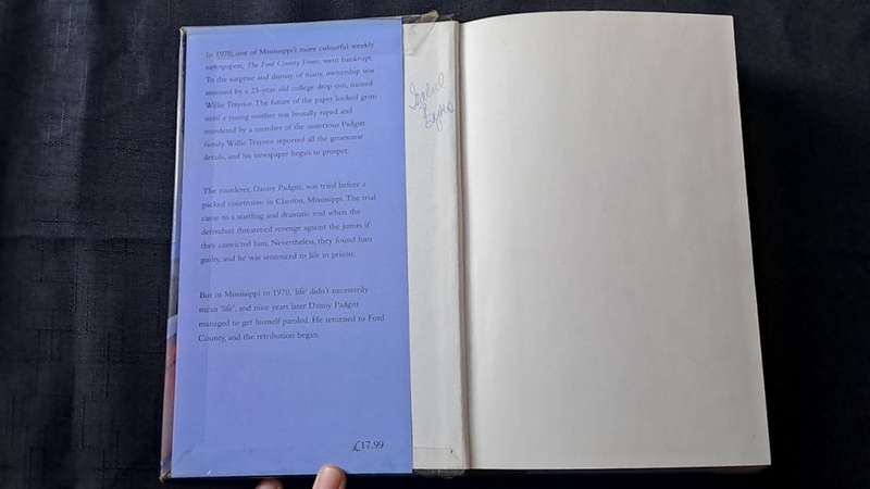 John Grisham - The last juror  - hardcover + dustcover -  pages 335