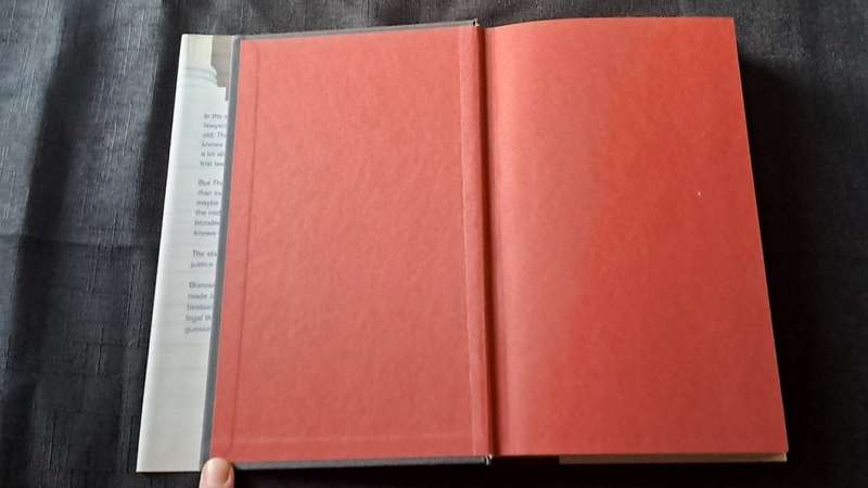 John Grisham - Theodore Boone  - hardcover + dustcover - pages 263