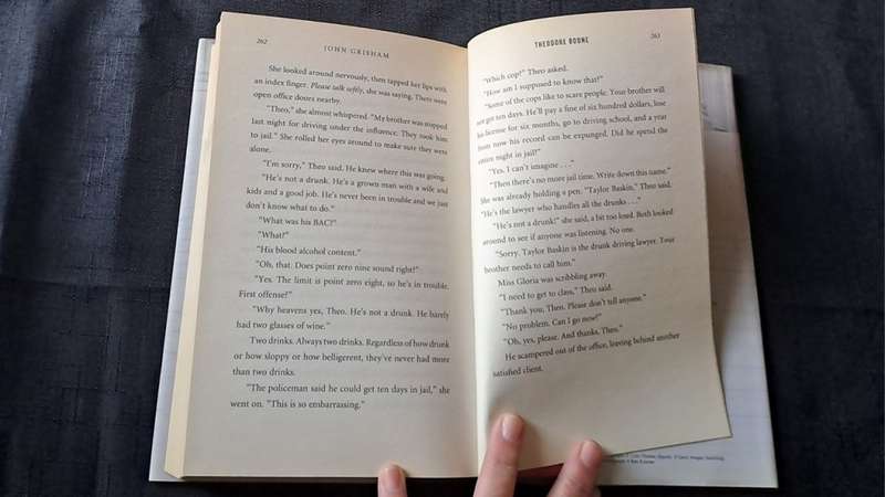 John Grisham - Theodore Boone  - hardcover + dustcover - pages 263